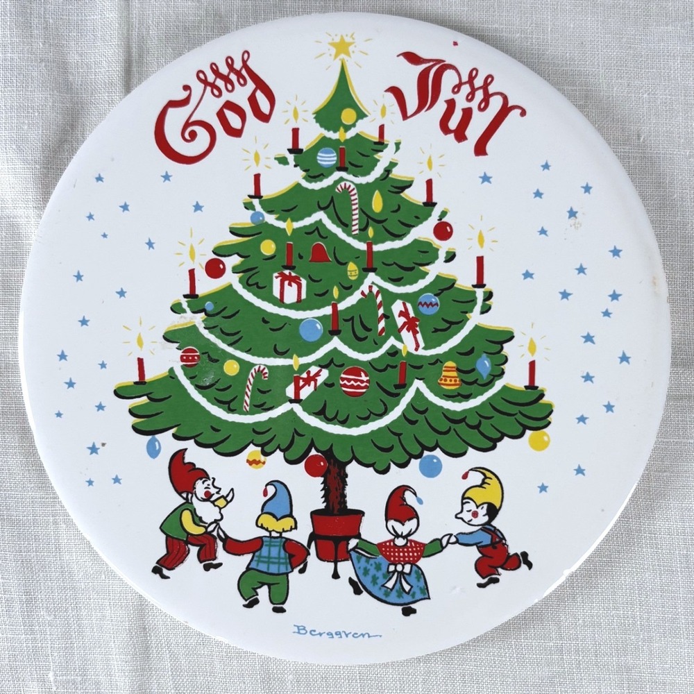 Berggren Originals Swedish God Jul Christmas Tree Gnomes Ceramic Trivet No 196